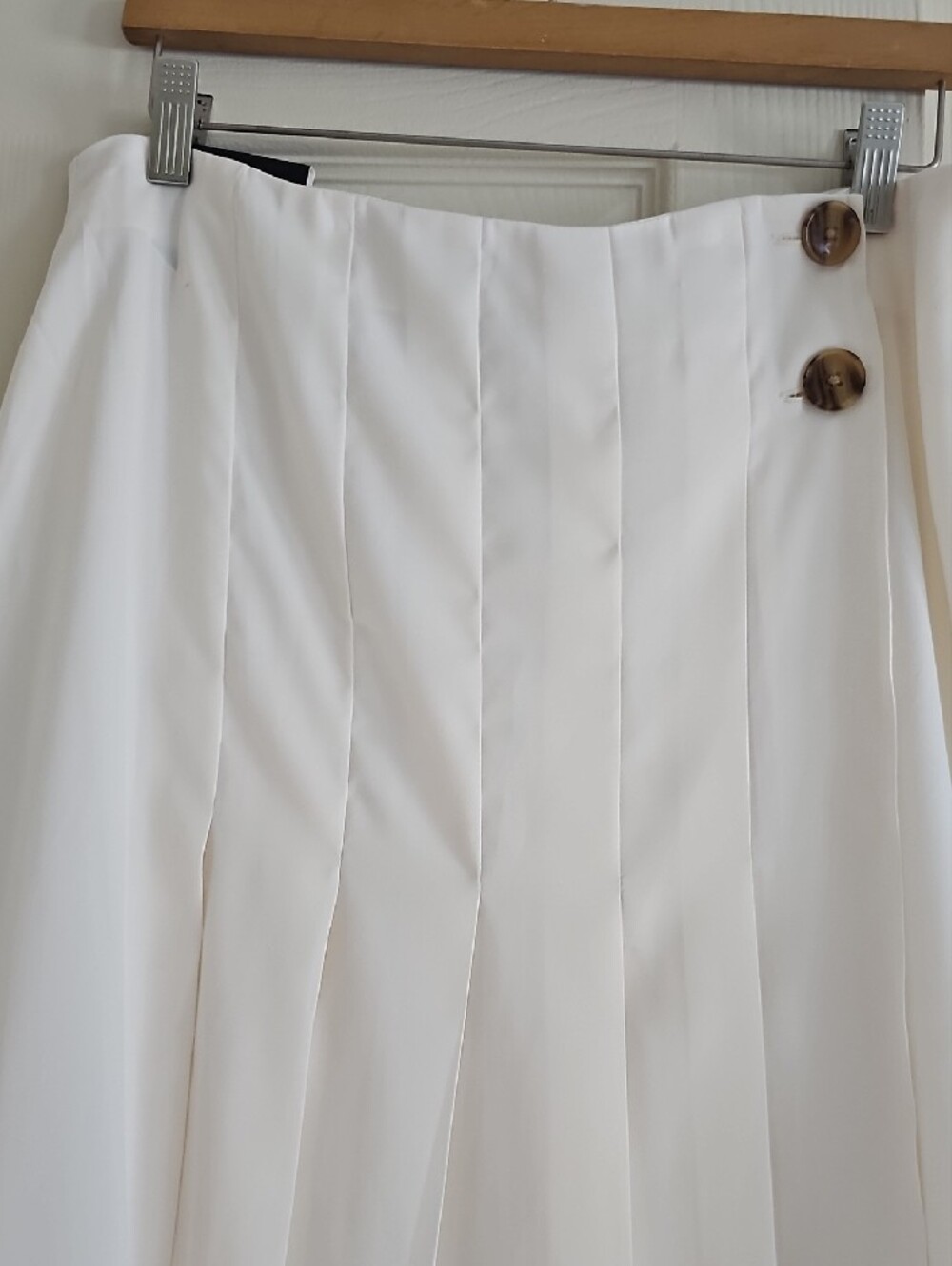 Banana Republic Cream Wrap Pleated Midi Skirt with Button Closure - Picture 2 of 11